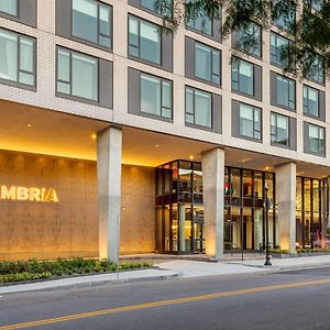 Cambria Hotel Boston Downtown - Seaport